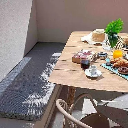 Anny Residences & فندق
