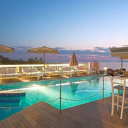 Anny Residences & 2*