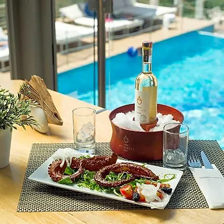 Anny Residences & لايميناس